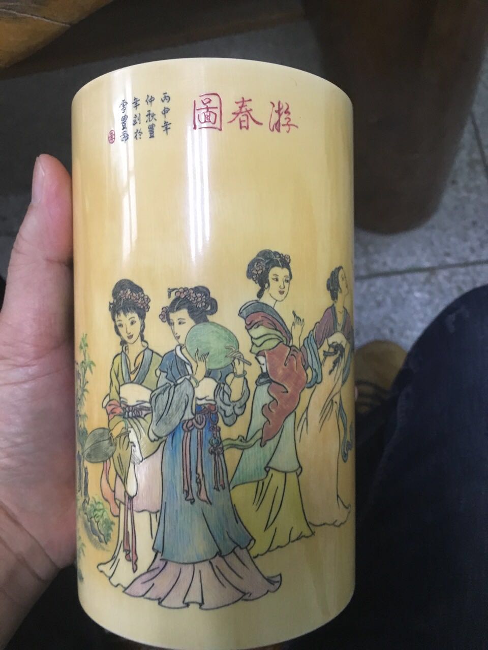 做旧刻画猛犸象牙茶叶罐